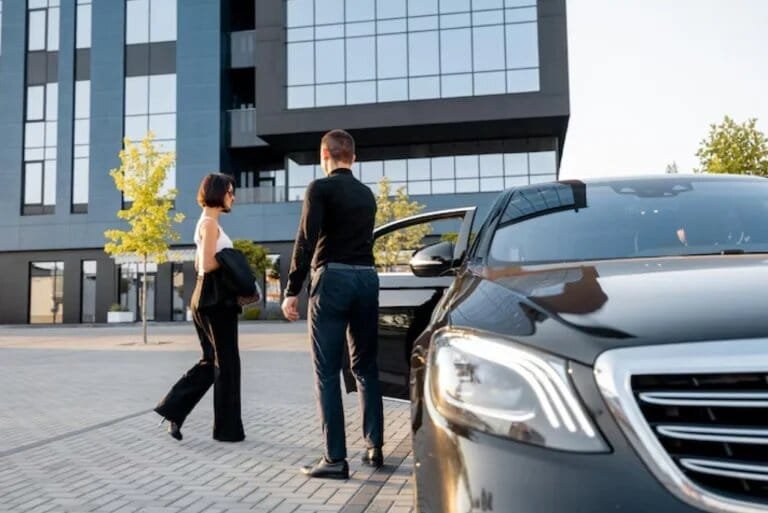 HOME 8 Corporate Cars Sydney